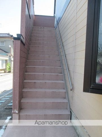 サントピア金代の外観写真