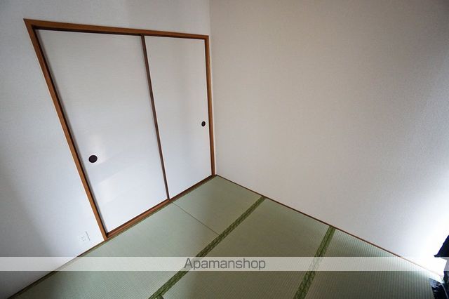 名神ハイツA棟の内装写真