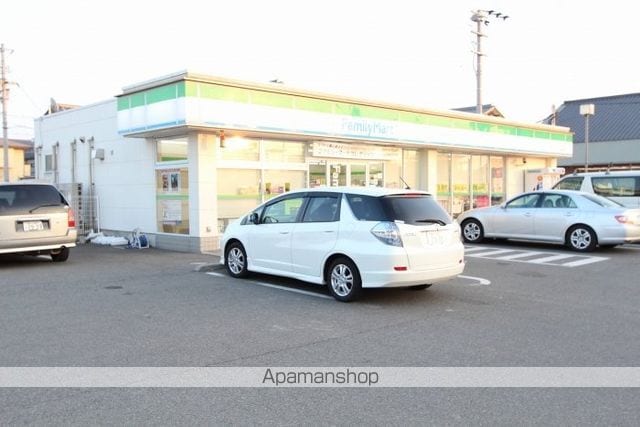 フォブール松縄の周辺写真