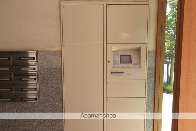 リビオン千代町の玄関写真