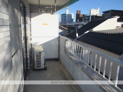 東京都世田谷区新町２丁目[3LDK/58.88m2]のバルコニー