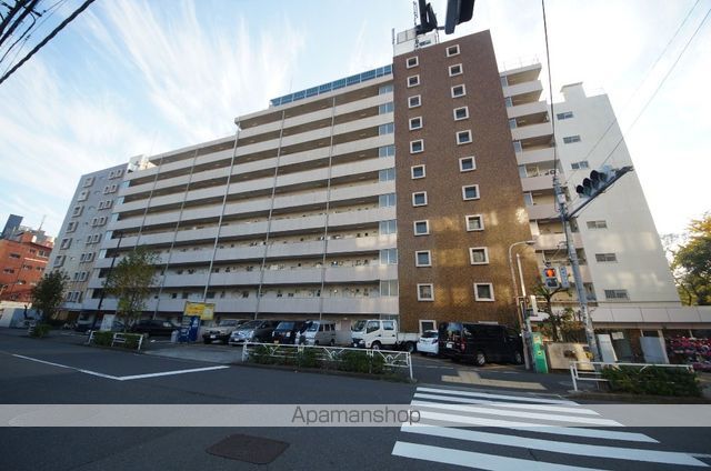 イーグル駒場マンションの外観写真