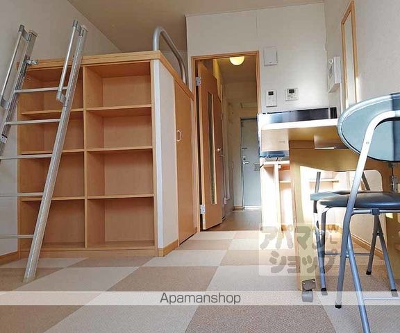 レオパレス深草の内装写真