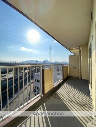 グローバル高松[2LDK/54m2]のバルコニー