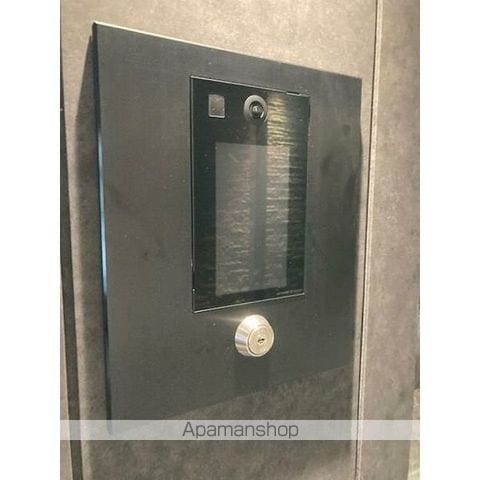 SーRESIDENCE綾瀬RIVIEの玄関写真