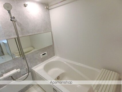 ＤーＲＯＯＭ荒井１丁目[2LDK/51.12m2]のバス