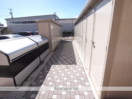 長野県塩尻市大字広丘高出[1LDK/50.49m2]の共用部3