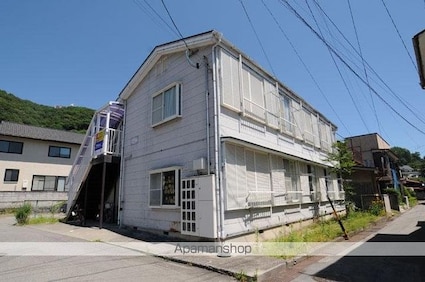 スプリングハイム[1K/14.3m2]の外観1