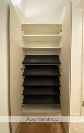 アーク下丸子[1R/17.76m2]の収納