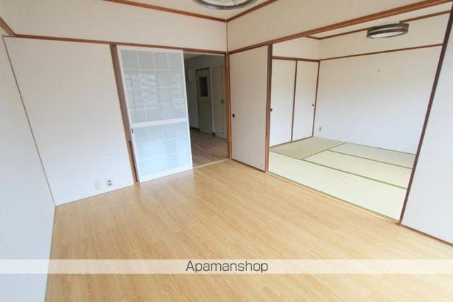 ウィスタリア昭和町の内装写真