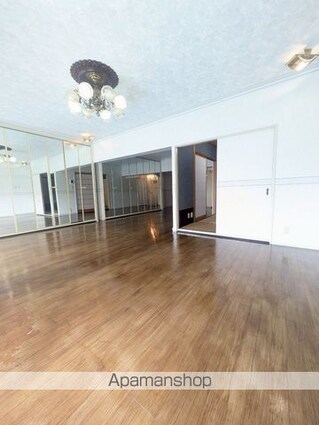 クローバーハイツ森小路２号棟[1LDK/64m2]の内装7