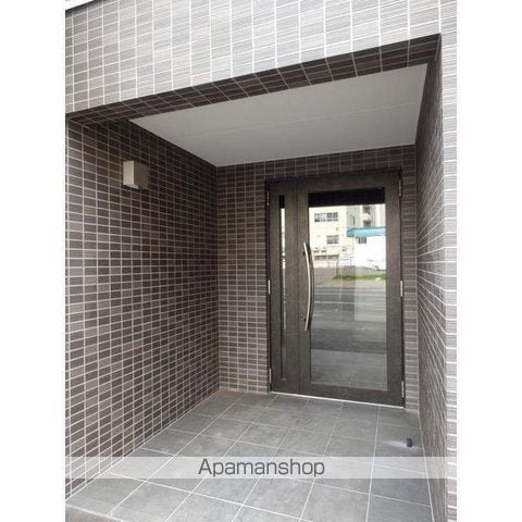 HOPE南7条の玄関写真