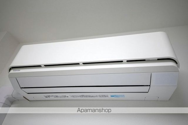 ライブカーサHOMMACHIの内装写真