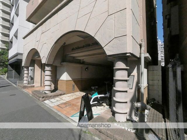 メゾン・ド・ヴィレ目黒[1K/25.78m2]のエントランス2