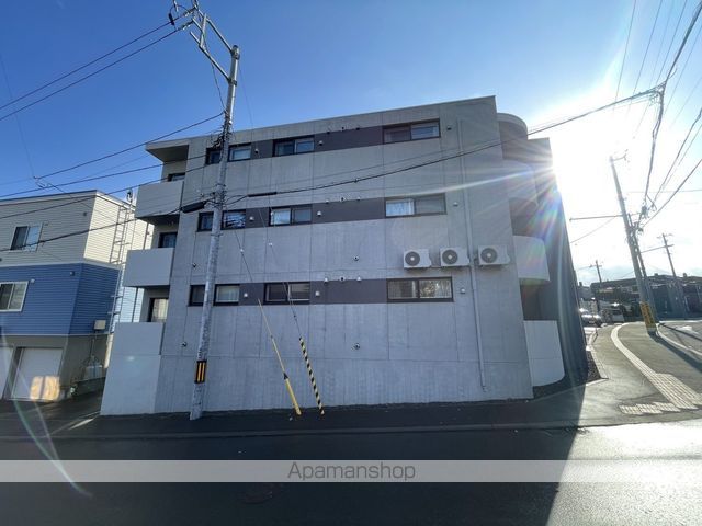 カームヒルズの外観写真