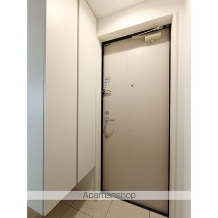 ネオアーバンレジデンス江古田[1LDK/40.2m2]の玄関