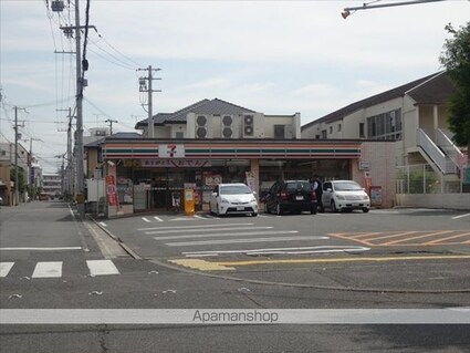 和歌山県和歌山市西紺屋町１丁目[1LDK/47.73m2]の周辺3