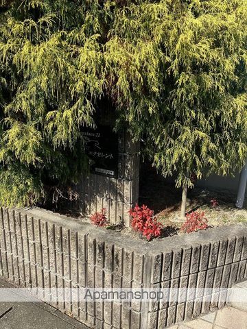 レオパレスエクセレントの玄関写真
