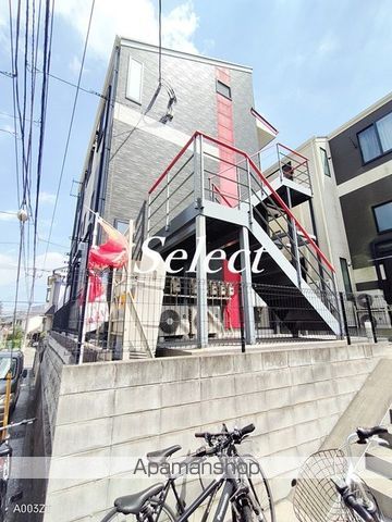 プラシード横浜国大前の外観写真