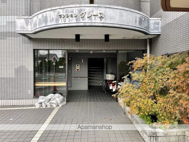 マンショングレースの玄関写真