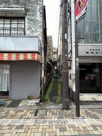アルファ11の玄関写真