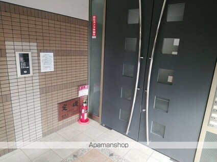 ラプラス新倉敷[3LDK/62.47m2]のエントランス