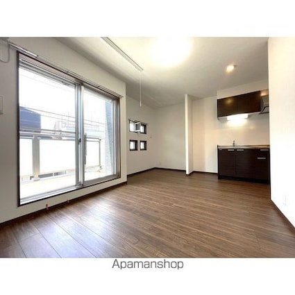 アヴァンティ環八西台[1LDK/73.23m2]のリビング・居間