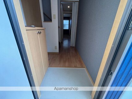 ＣＵＬＴＩ湖南[1SDK/43.7m2]の玄関