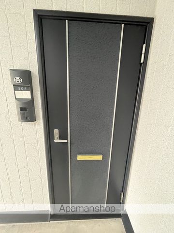 ファミール宝の外観写真