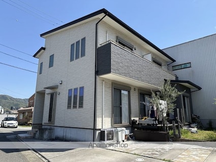 プルチーノ[1DK/33.12m2]の外観1