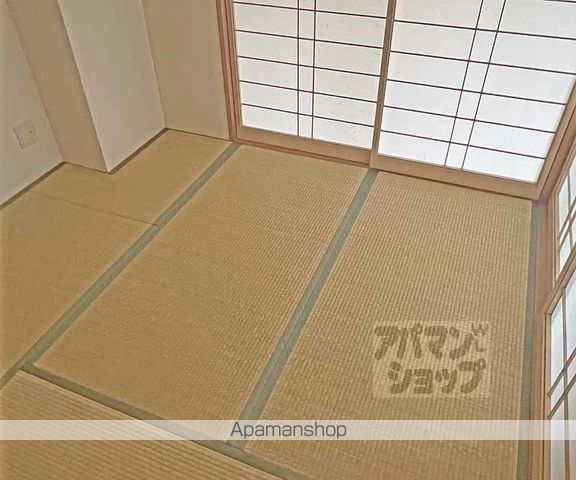 TWINKLECOURT桂EASTの内装写真