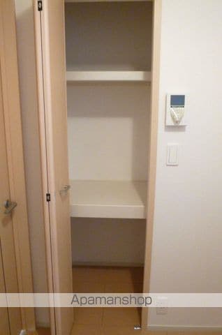 プリムローズIの玄関写真