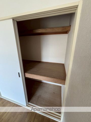 レピュート川合の内装写真