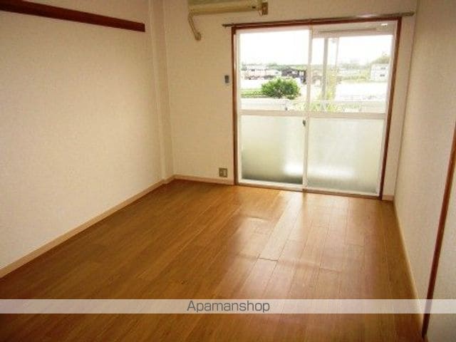 プラドール田川の内装写真