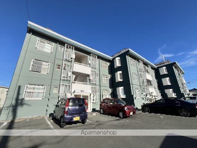 マンション桃の里の外観写真