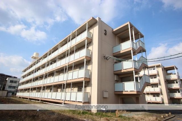 ビレッジハウス則松4号棟の外観写真