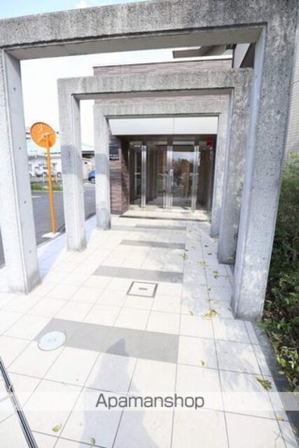 東京都国分寺市西町５丁目[2LDK/67.14m2]のエントランス