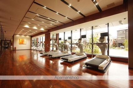 ロイヤルパークスＥＲ万代[1R/47.6m2]の内装3