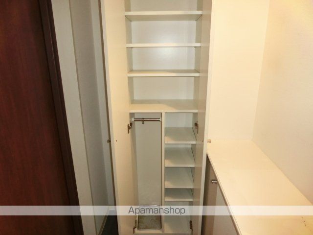 ADEN江戸堀の内装写真