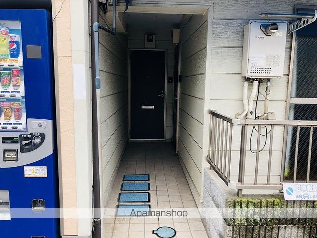 サンビレイ2の玄関写真