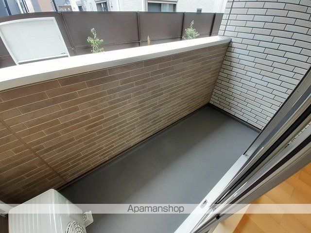 オイコスオニロ田井の内装写真