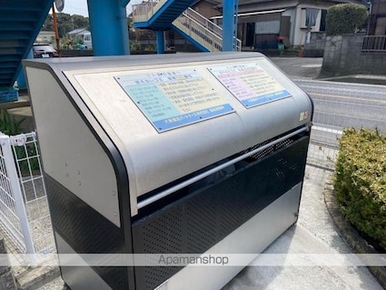 サンファミリー[2LDK/58.21m2]の共用部2