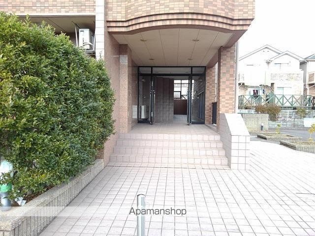 樽見鉄道 北方真桑駅 徒歩30分 3階建 築25年の玄関写真