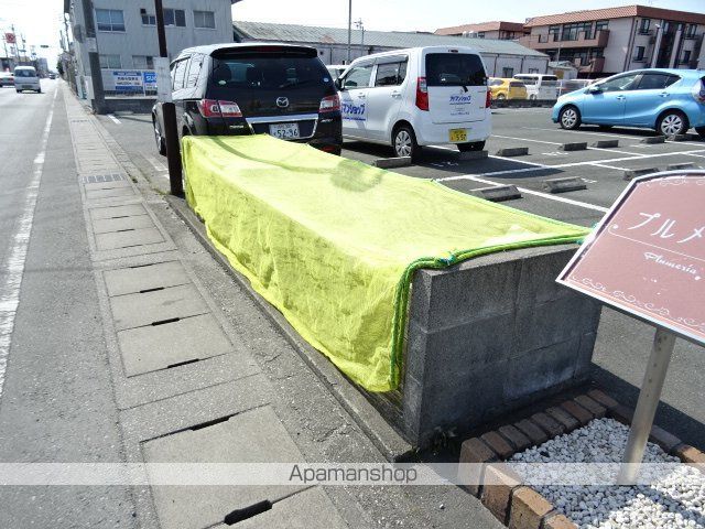 プルメリアの外観写真