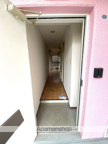ヨコハマベイストロベリーインターナショナルの内装写真