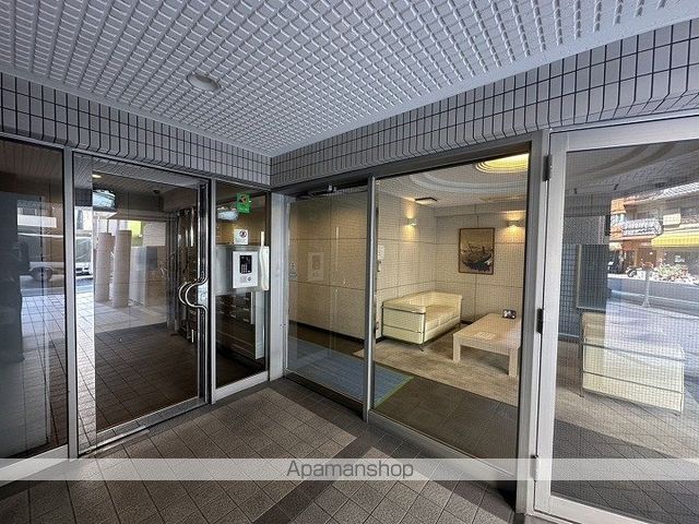上汐アーバンリズの玄関写真