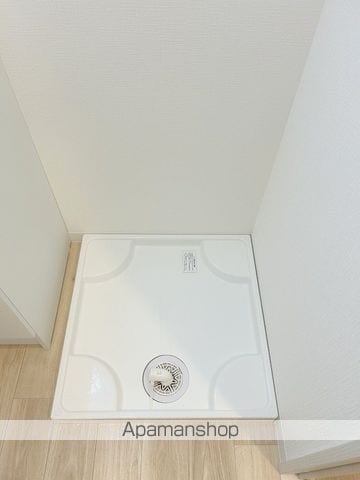 ラフィン大阪九条の内装写真