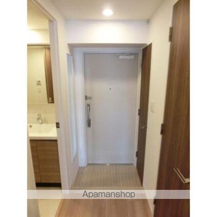 パークアクシス東高円寺[1LDK/40.41m2]の玄関