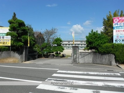 ドリームシティマンション[3LDK/61.24m2]の周辺2