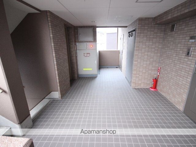 ＪＲ新白島駅前東亜ビル[1R/31.68m2]の共用部3